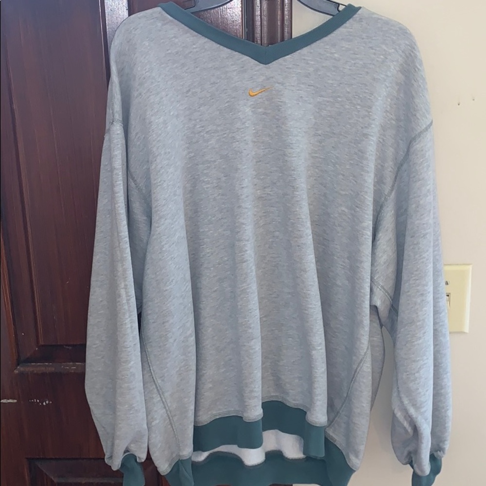 Nike sweatshirt